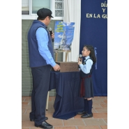 HOMENAJE A LOS VETERANOS Y CAÍDOS EN LA GUERRA DE MALVINAS